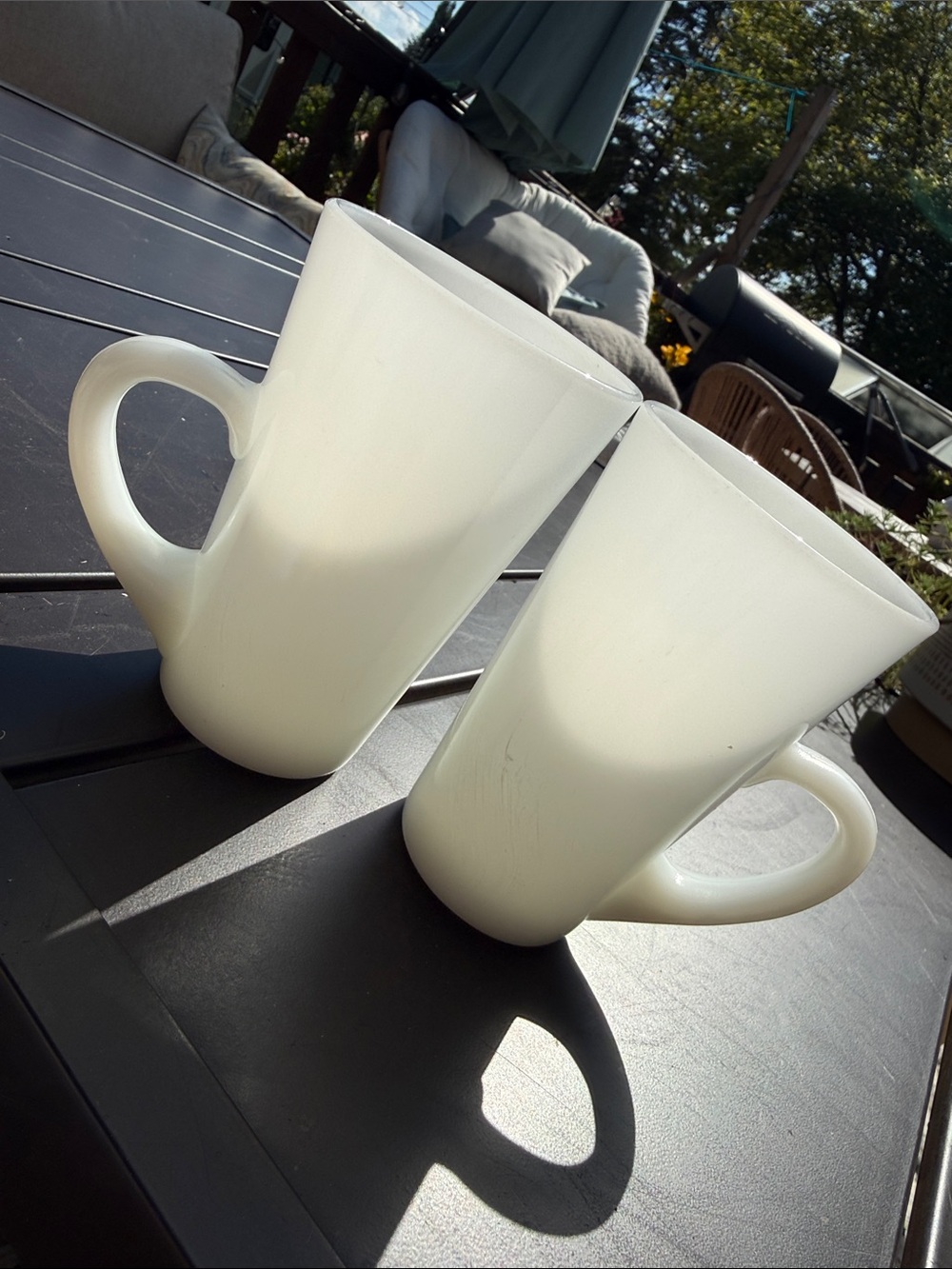 VTG milk glass tall latte/coffee mugs featuring a flared, conical loop habdle